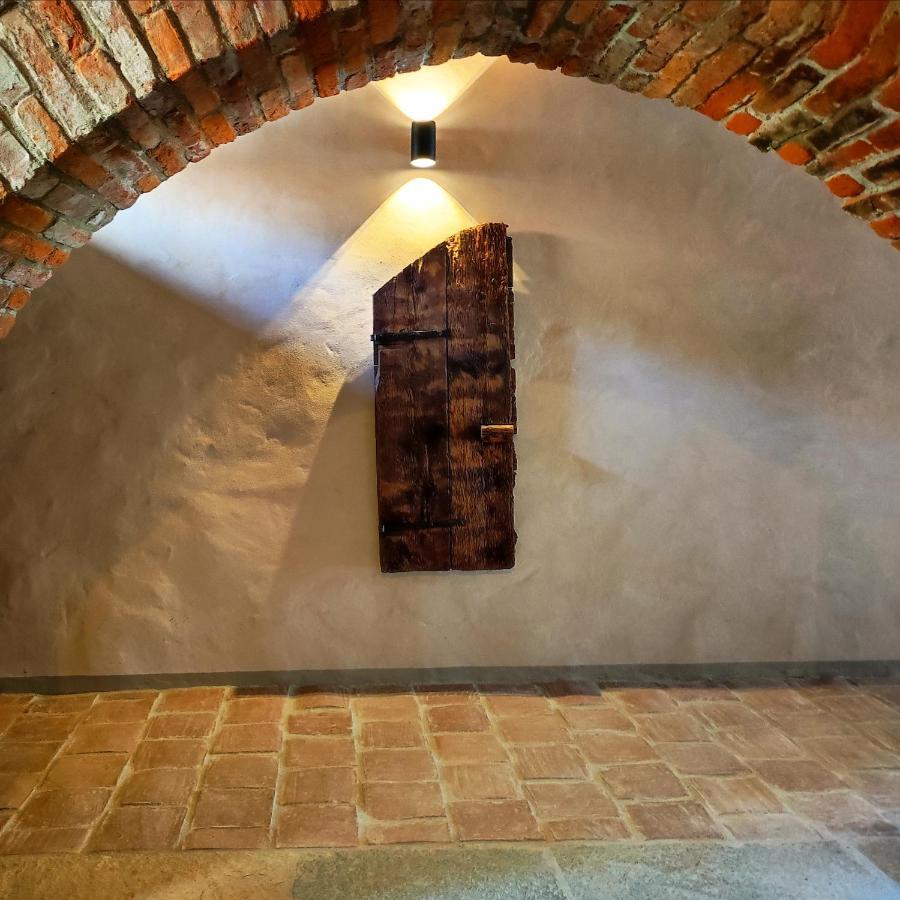 Apartament Domus Acaja Pinerolo Zewnętrze zdjęcie