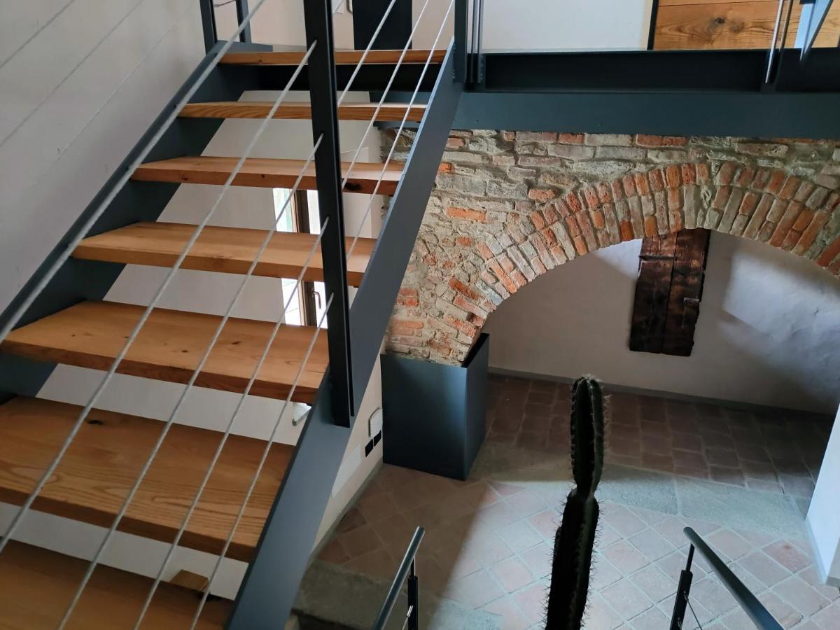 Apartament Domus Acaja Pinerolo Zewnętrze zdjęcie